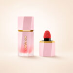 رژگونه مایع شیگلم Color Bloom Liquid Blush با بسته‌بندی صورتی و اپلیکاتور اسفنجی