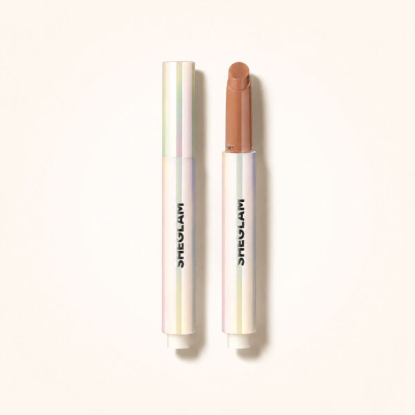 نمای لیپ پلامپر شیگلم مدل Pout-Perfect Shine با بسته‌بندی استیکی و جلوه براق محصول
