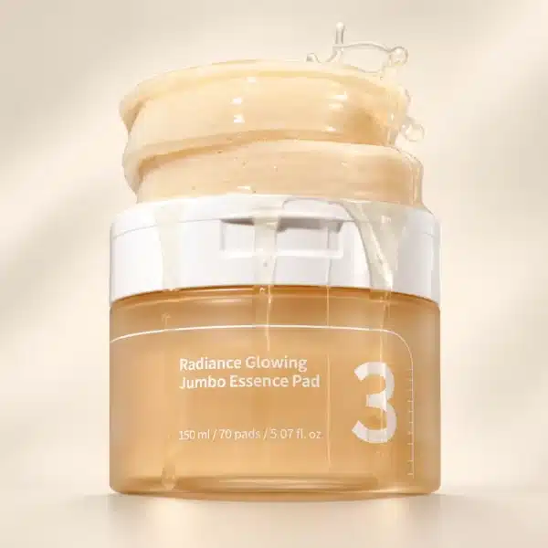 نمای نزدیک پد تونر نامبوزین شماره 3 Radiance Glowing Jumbo Essence Pad