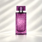 بطری بنفش عطر لالیک آمیتیس زنانه Lalique Amethyst با طرح شاخه‌های تمشک و نوشته سفید AMETHYST